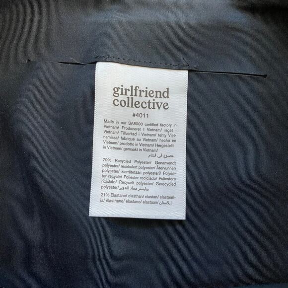 NWOT Girlfriend Collective Black High-Rise Bike Short 8.5" Small - Picture 6 of 9